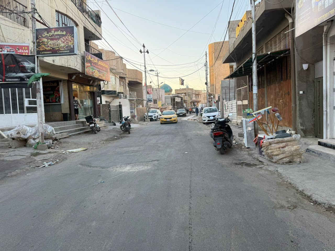 محل للايجار  بالقصور محل موقعه كلش حلو مقابل مطعم الريان او قرب مطعم علي حسون للاسماك  جاهز من ماء كهرباء للاستفسار اكثر ***********
