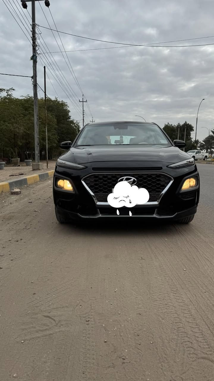 كونا للبيع. فقط 
موديل 2018
رقم كربلاء انكليزي بأسمي 
حجم المحرك 2000دوش 
الگير at
السياره فور ويل 
نظام القياده سبورت وعادي 
الحادث فقط بنيد صبغ بدون دواخل 
والجاملغ بي بارد بسيط 
عداد المسافه 84وقابل للزياده 
صور الحادث داخل المنشور 
العنوان كربلاء المقدسه 
واي تفاصيل اخرى يرجى الاتصال 
بـ(***********)
