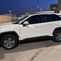 تويوتا RAV4  2024  مواصفات LE بدون صبغ  السعر 235  للاستفسار الاتصال  ...