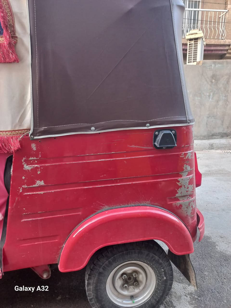 سلام عليكم تكتك لبيع ٢٠١٨ رقم نكليزي ماكين لاتنقيص والا تبخيركهربايات كلها شغالا*********** المكان الخطيب الشعلة تكتك بسمي
