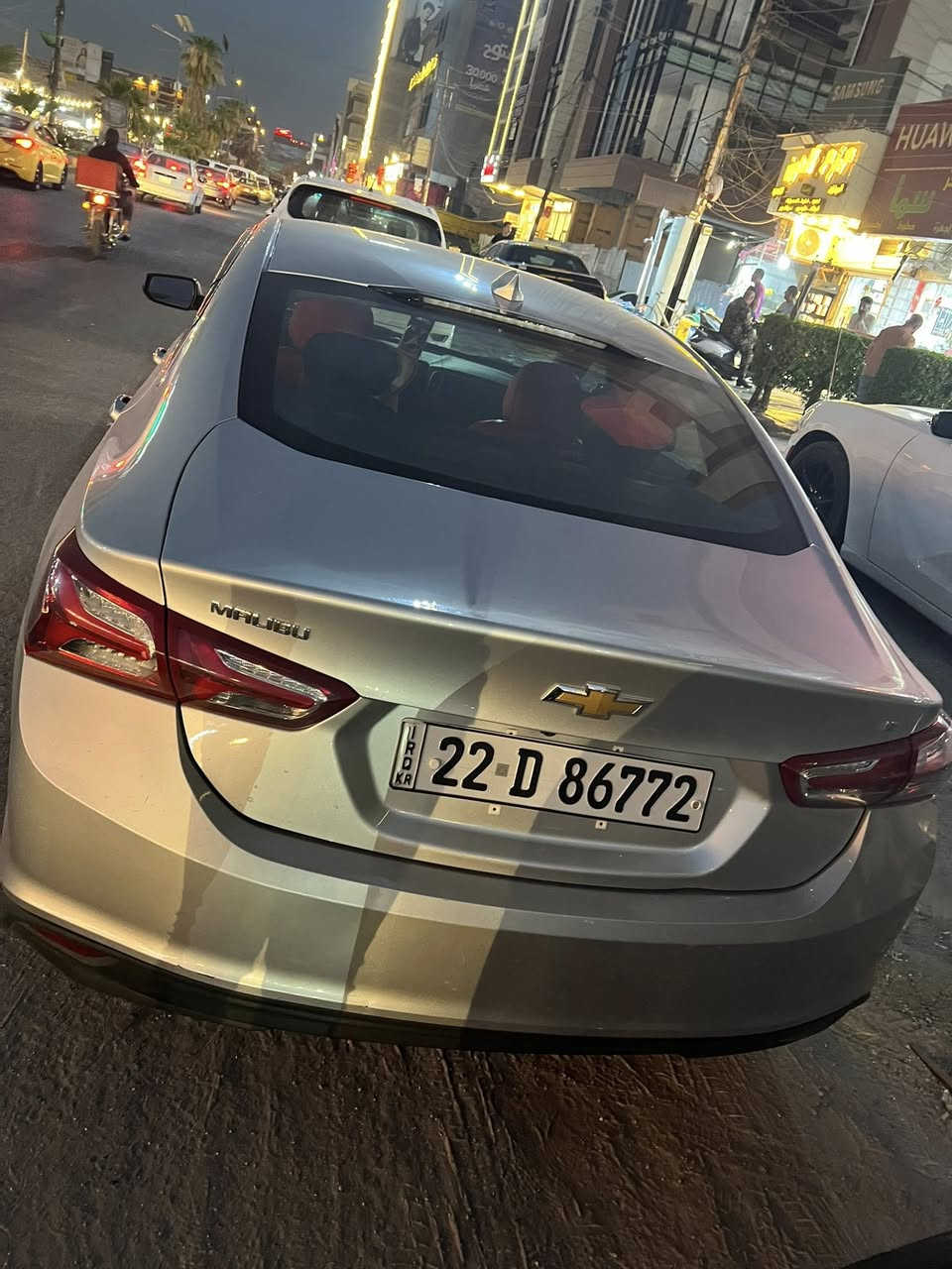 السلام عليكم
ماليبو 22-lt بدون حادث كلين فقط دعاميه
140 بيها مجال بسيط حك الجيه 

مكاني بغداد السيديه ***********
