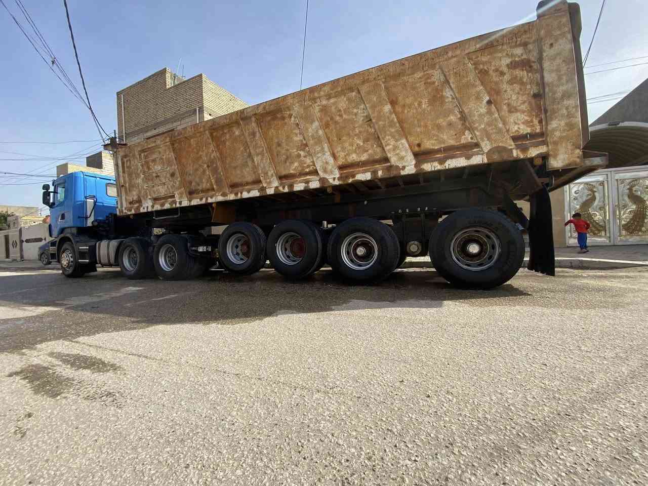 السلام عليكم اسكانيه للبيع راس وعربانه استفسار اتصل بالأرقام *********** /***********
