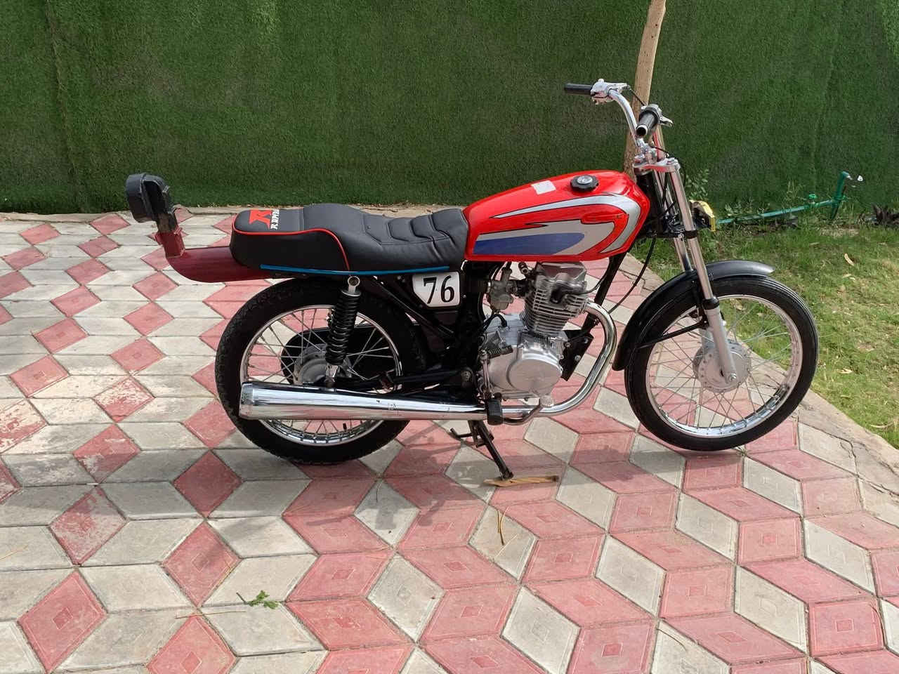 للبيع سكنر تعمير 26مكينه23دراجه نضيفه شوفت عينك 
590وبيها مجال


**إذا كنت صاحب هذا الإعلان وتريد حذفه لأي سبب، رجاءا أرسل رسالة إلى الدعم الفني**