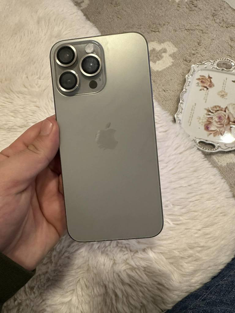 ١٥ برۆماکس ٢٥٦ دوو سیم ZZA باتری ٩١ ٣ مه سجس شه ریکه ی هه یه فه سی ئادی وه ستاوه به شرتی ئه وه ی جاک بیت 
٤٨٠$ تۆزیک معامه له 
*********** السليمانية, العراق
