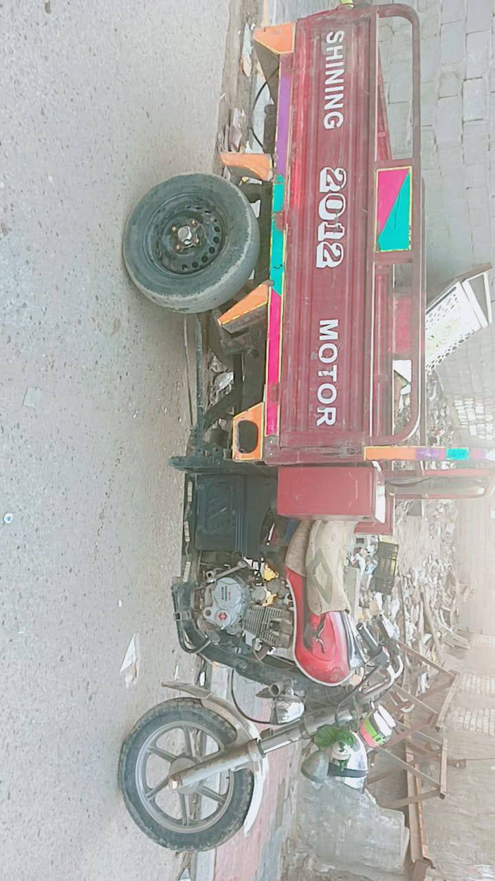 سلام عليكم ورحمه الله وبركاته ستوته للبيع نضيفه موديل 2012 محرك 2018 اوراق اصوليه بأاسمي تايرات جوبلس الركبه بيها باچ العنوان كربلاء حي النضال قرب المستوصف ابو حسن *********** السعر ع خاص مستعجل
