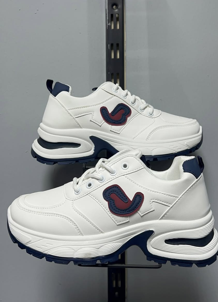 السلام عليكم متوفر ذول الموديلات بحدود 90-95 قطعة ابيع شلع مكاني البياع


**إذا كنت صاحب هذا الإعلان وتريد حذفه لأي سبب، رجاءا أرسل رسالة إلى الدعم الفني**