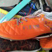 حذاء كرة قدم • جديد • الموصل حي التحرير