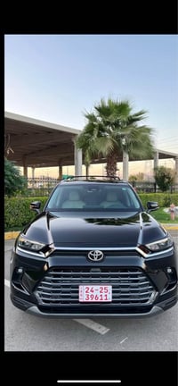 🚘 جراند هايلاندر موديل 2024 ✨ نظيفة جداً – فحص كامل  السيارة بيها جملو...