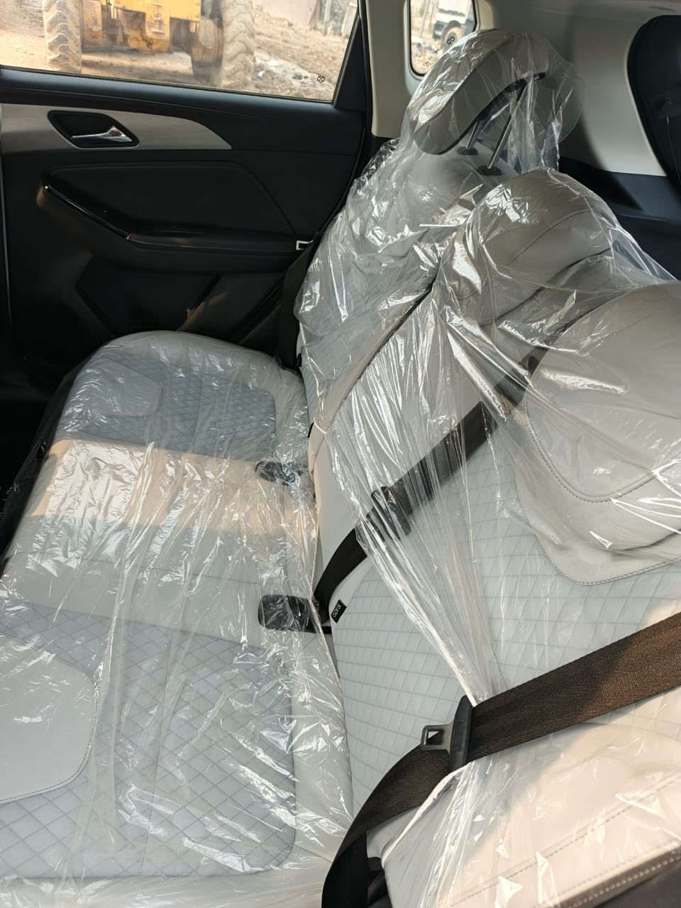 السلام عليكم 
سياره بايك x35 زيرو حرة ما محجوزة منفيس بدون رقم السعر 135 وبيه مجال
للاستفسار اكثر الاتصال ع الرقم ***********
