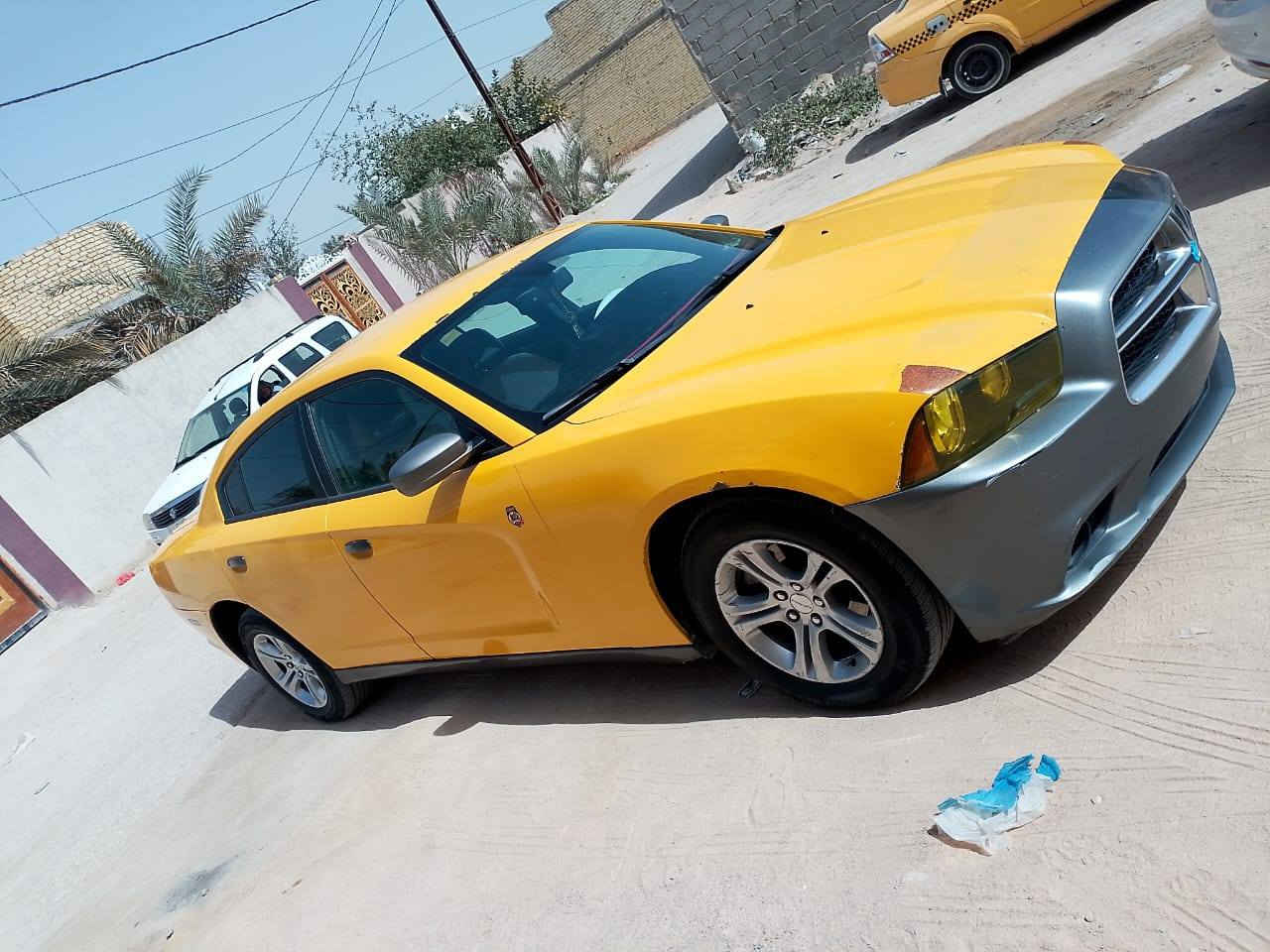 السلام عليكم.
جارجر 2014  
حادث بيبان اثنين
رقم بغداد الاماني
خط السياره نجف، بصره
سياره جهازه
مكان السياره نجف
السعر 155$ بيه مجال 
او مراوس حسب القناعه
وتساب فقط ***********
