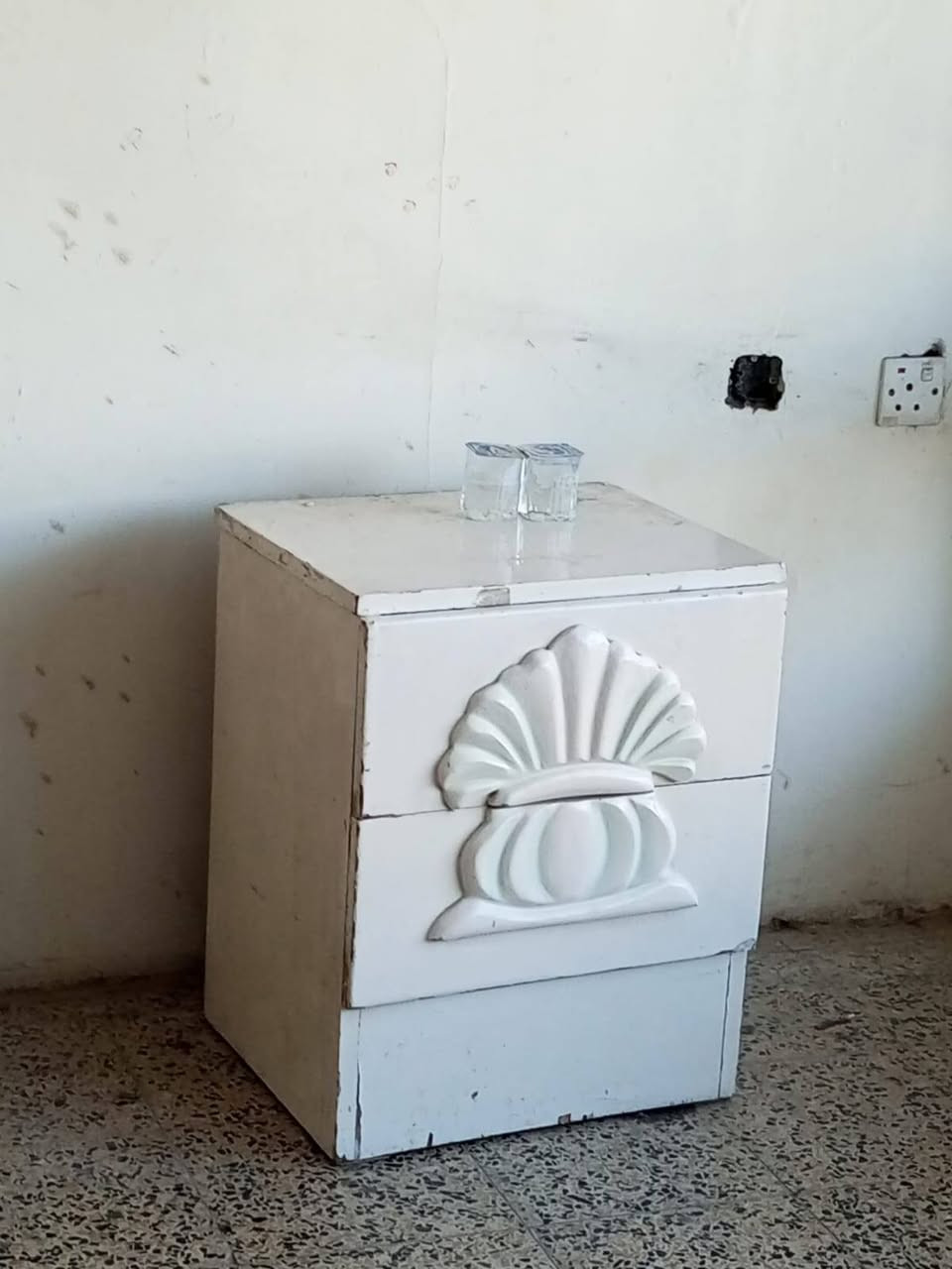 غرفة للبيع ٧قطع لون ابيض ممصبوغة خشب إيطالي شغل عراقي السعر ٤٠٠ وبيها مجال


**إذا كنت صاحب هذا الإعلان وتريد حذفه لأي سبب، رجاءا أرسل رسالة إلى الدعم الفني**