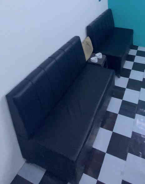 سلام عليكم غراض محل البيع. تخم 2 والله بعدهن جددد صارلهن 3اشهر لو 4 مو سوكيات شتغلتهن بغداد ضفت بيهن قواطع ضافيه سفنج ضغط صارن عليه لوحده 75 ثنين 150 نطيني سعر يرضي بي ربك وخذهن باترينات 2 بعدهن بنيلون خذتهن 160نطيني بيهن لي يرضي ربك زوج 2كراسي  جددد والله بس واحد يرادله صينيه ماته دايسه مكينه فراري بل كرتون بعدها 3مكاين كيمي صفر كيمي تدريج شسوار 9000واط حراره نارر. مضفات مكاثه مشوطه كلشي جديد مكاصه يطلي او الماني. جام خانه بيبي سي قياس رتفاع 3اقريبن عرض مترين او 50لو 40لو 60ما مت اكد من قياسها جام حراري نعاكاس اصلي نطني لي يرضي ربك وخذهن لا تكسر بشي مو الكً مكاني ديالى بعقوبه بهرز تواصل ***********
