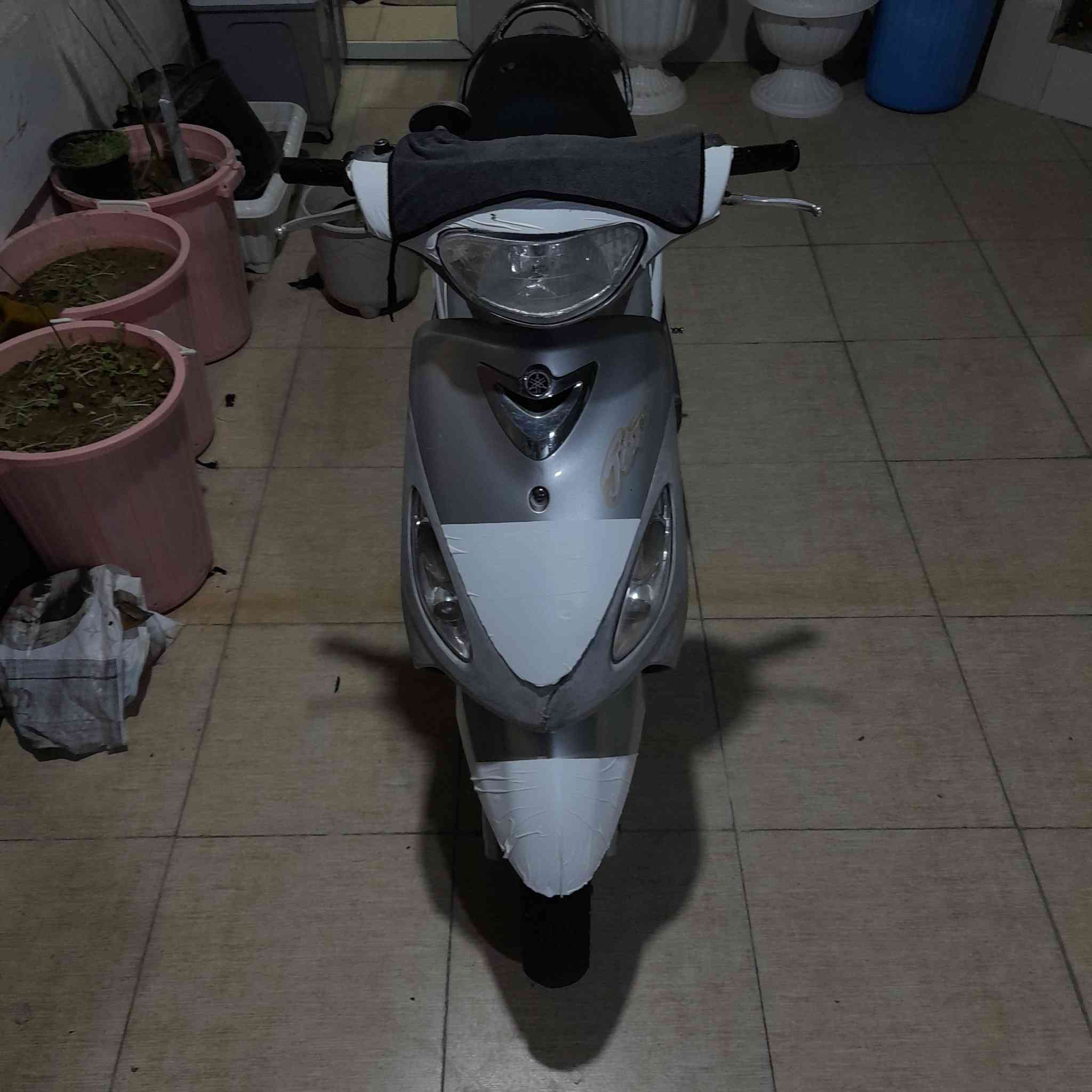 السلام عليكم دراجه ماكس منغولي
شوفت عينك
سلف شغال
وهندر كذالك 
كهربأياته شغاله 
دراجه مثل الساعه 
تجي وتشوف بعينك
السعر550 وبيه 
للأستفسار راسلني علفيس موجود وهاذا رقم الواتساب
 787 778 0381
نواقصهه بس ذيل


**إذا كنت صاحب هذا الإعلان وتريد حذفه لأي سبب، رجاءا أرسل رسالة إلى الدعم الفني**