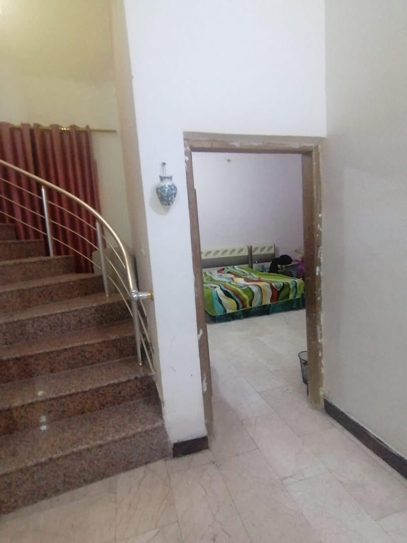 بيت للبيع ..
الحيدرية بستان حجي عبود سند ملك صرف مساحته 202:5م واجهة 13:5م نزال 15م للاستفسار الاتصال على *********** عذراً الرد سيكون على الاتصال والخاص واكون ممنون .
