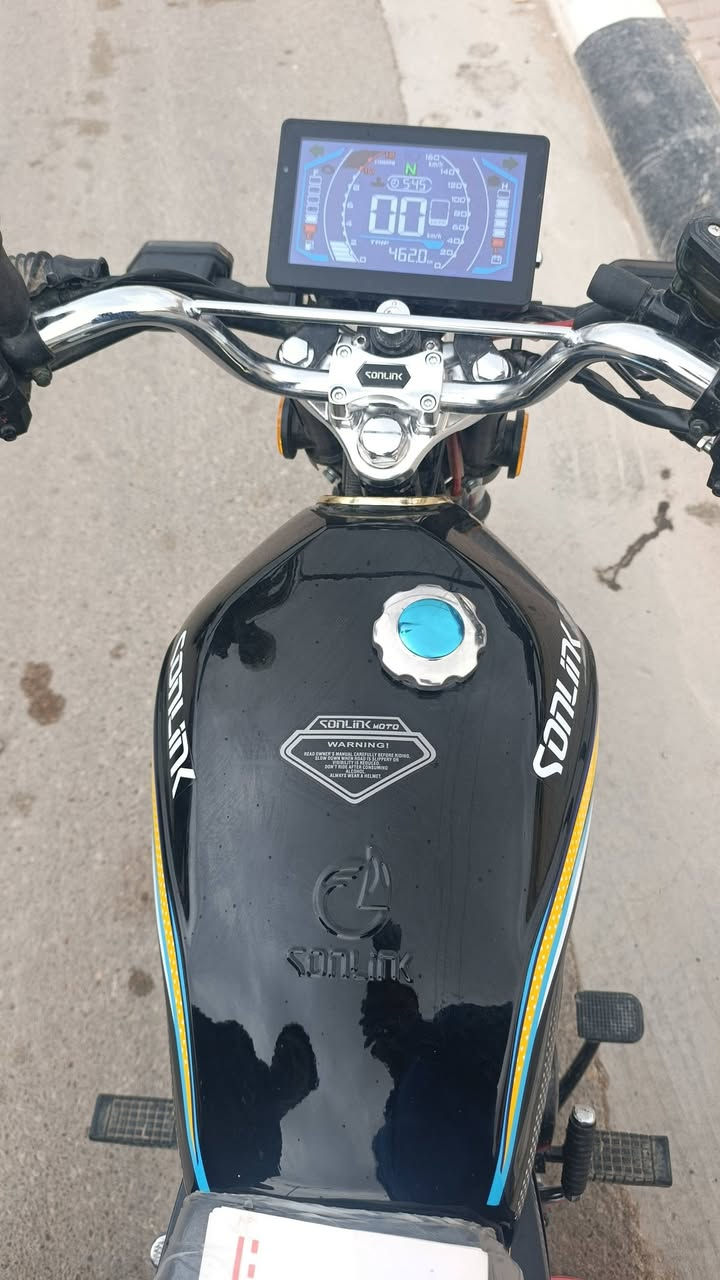 السلام عليكم دراجة سفيانا موديل 2026 /    5 گير تشغيل عن بعد  شاشه  صارلها 15 يوم من طالعه من المعرض 850 وبيها مجال مكاني كربلاء حي السلام قرب محطة الغاضريه رقم الهاتف *********** مكلف بل نشر خابر راعيها
