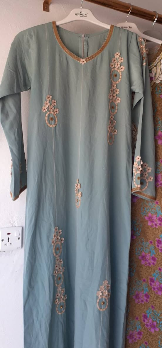 الي يريد من هاي القطع موجودة عدنا 
حي المعلمين شارع المخظر قرب خياطة البتول


**إذا كنت صاحب هذا الإعلان وتريد حذفه لأي سبب، رجاءا أرسل رسالة إلى الدعم الفني**