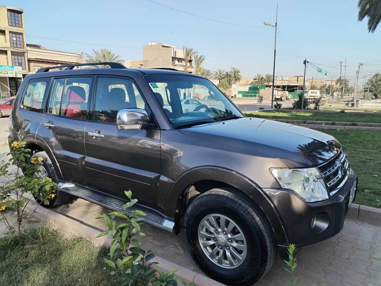 بيع سريع باجيرو ٢٠١٠ كفاله عامه من صبغ و ضربه وتبديل تخم تاير جديد صدر خلفي وامامي تبريد ثلج ماشيه ١٦٠ مكينه ٣٥٠٠ مكفوله بسمي مكان بغداد السعر ١٢٠ مكان بغداد الاتصال ***********
