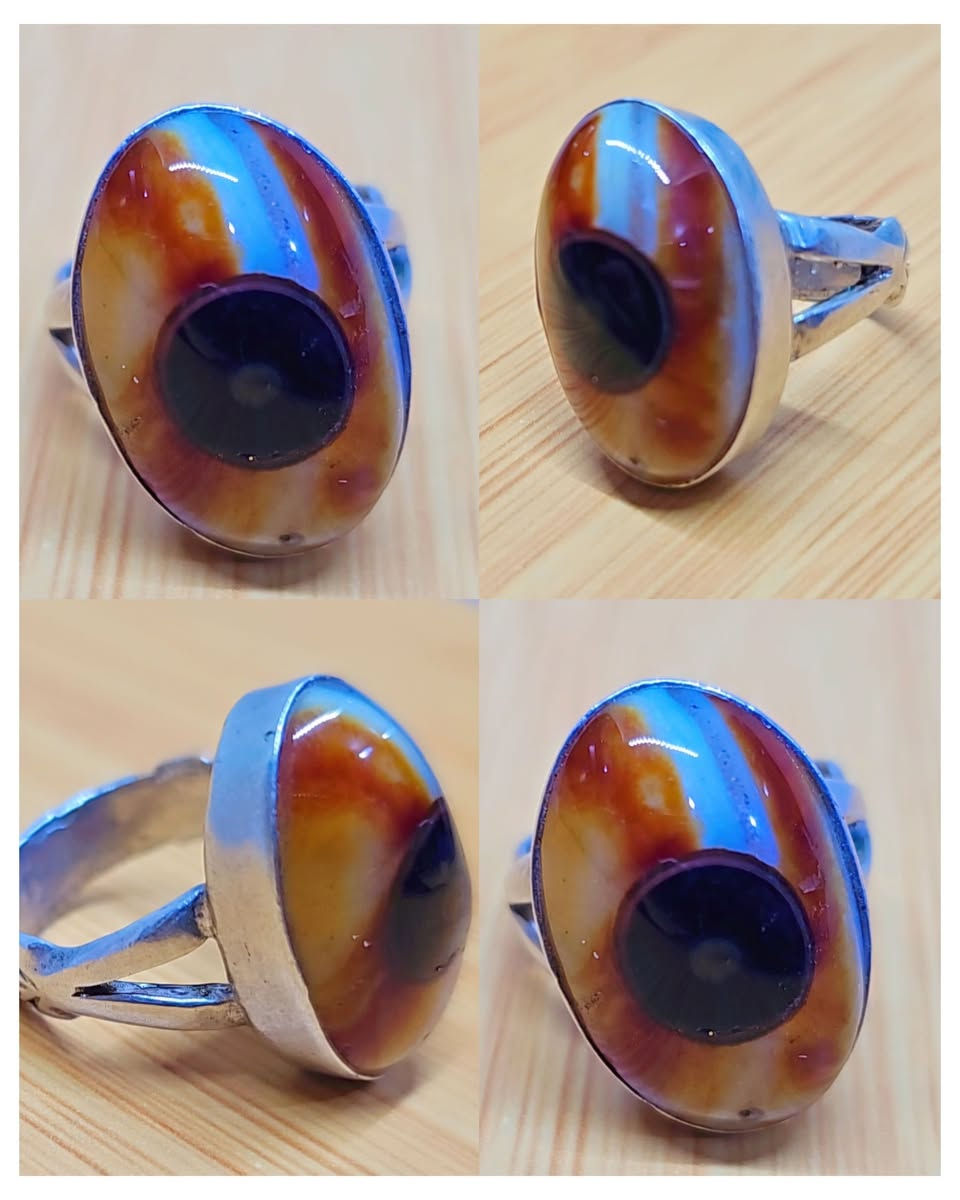 السلام عليكم
#عطف_سليماني_
الخاتم مكشوف 
روحانيه فول
يباع شرط مزامط وتحدي
#يوالم_ابراج_الاسد_والثور_والجدي_والعقرب_والجوزاء_والدلو
من اهم فوائد الخاتم حسب الكشف الروحاني
يعمل ___للمحبه المفرطه وعقدلسان وطاعه العمياء وحكومه ودوائر دوله وتسهيل الامور
اعتماده واتساب ***********
