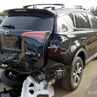 رافور موديل ١٨ فول مواصفات  ماشيه ١٥١ الف ميل ضررها صندوك مبدل لون سيا...
