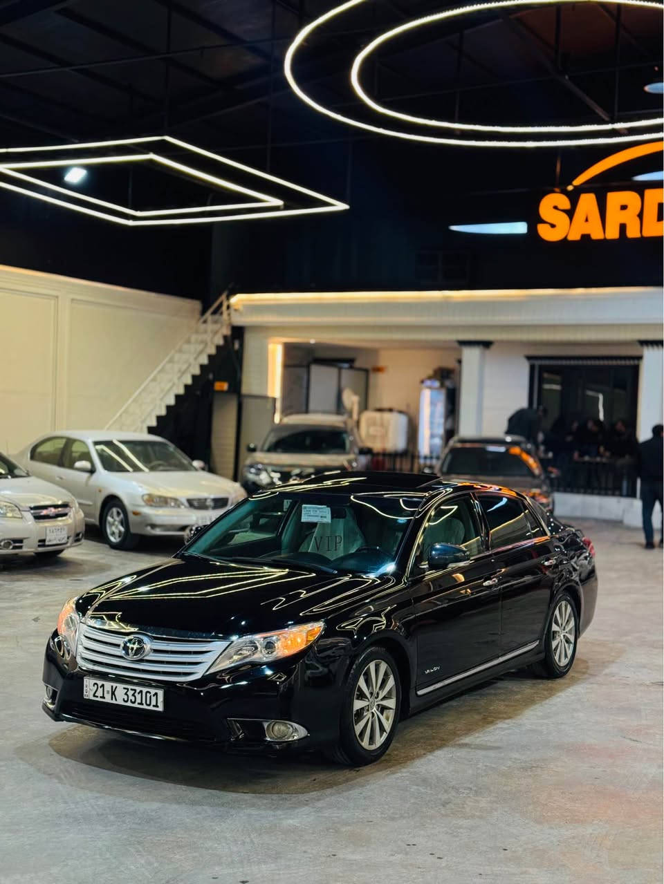 تۆیۆتا ئەڤەلۆن مۆدیل ٢٠١١ مواسفات خەلیجی لیمیتید فول فول مواسفاتی خەلیجی ناو زەرد کوشن جلد ٦ سیدی سوکان ڤۆلیوم تحدید سورعە ناو فۆرمیکا  سلایت و بەسمە فول فول سەیارەکە بێ بۆیاغە تەنها سێ چوار شوێنی تعدیلە ١٧٤ هەزار ڕۆشتوە گیر و مەکینە بەشەرت نەکراوەتەوە سعری ١٥٣ گەلا بۆ زانیاری زیاتر ***********ناونیشان کۆیە كويسينجاك, أربيل
