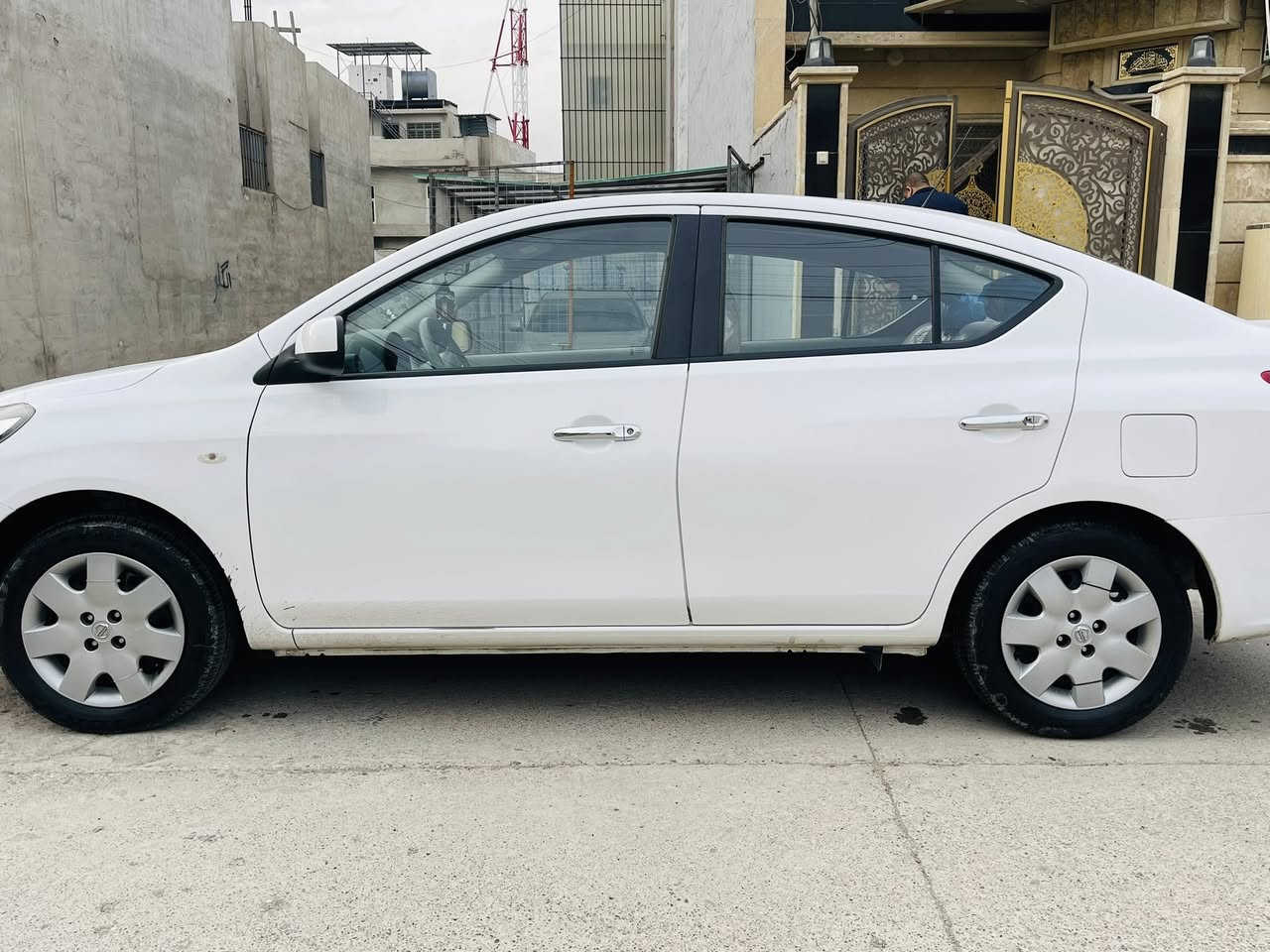 نيسان صني هندي 2021 بلبتة زركة اصل
رقم أربيل الجديد باسمي
ماشية ٧٠ الف  
حساسات تحكم ستيرن 
يدات نيكل سبايدر بلادي 
مانع انزلاق ABS
محرك كير كفالة  
تدفئة & تبريد ثلج 
نظيفة جدا جدا وجاهزة 
السيارة كفالة عامة لاصبغ ولا بارد مكفولة كفالة عامة
السعر 123 بيها مجال بسيط 
مكانها الموصل للإستفسار الإتصال على الرقم 
***********
بي واتساب موجود
