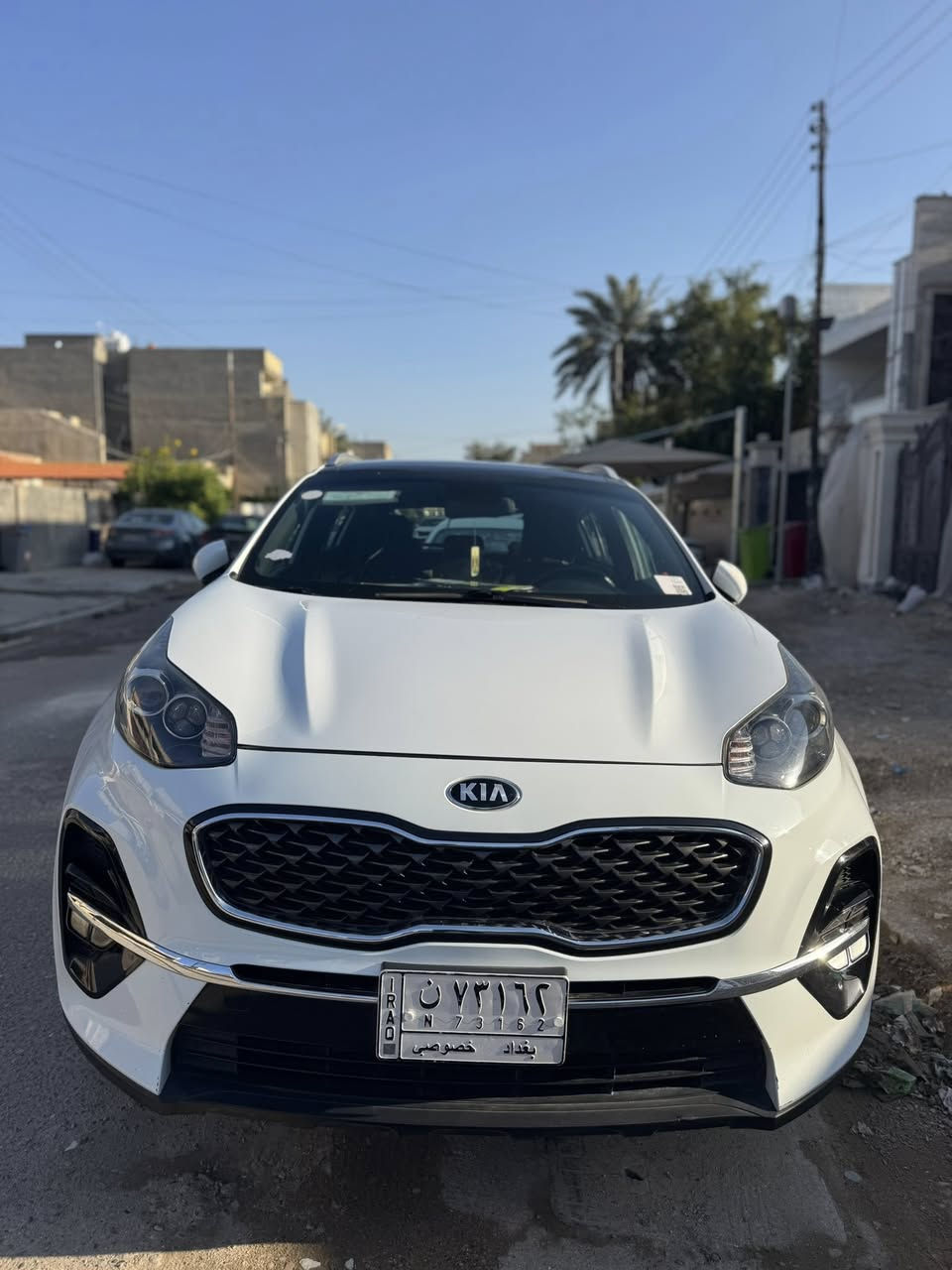 سلام عليكم اخوان سبورتج موديل 21 خليجي محرك دوش ماشية السيارة 51 السونار موجود ويه الصور مكان السيارة العامرية السعر 19700$ وبيها مجال بسيط رقم التلفون ***********
