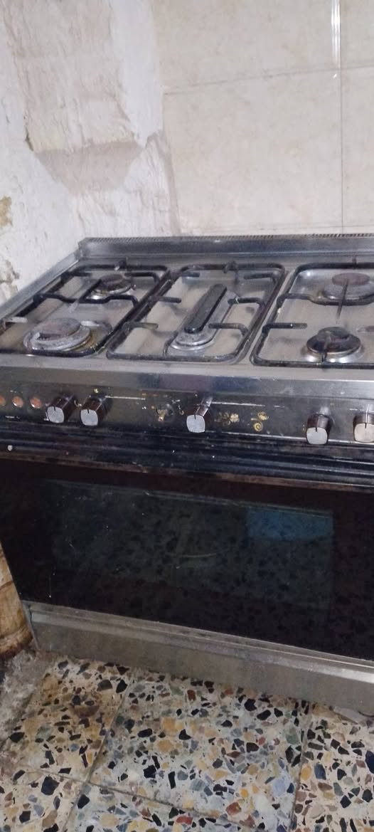 طباخ للبيع كله شغال السعر 125وبيه مجال مكان بغداد حي النصر


**إذا كنت صاحب هذا الإعلان وتريد حذفه لأي سبب، رجاءا أرسل رسالة إلى الدعم الفني**