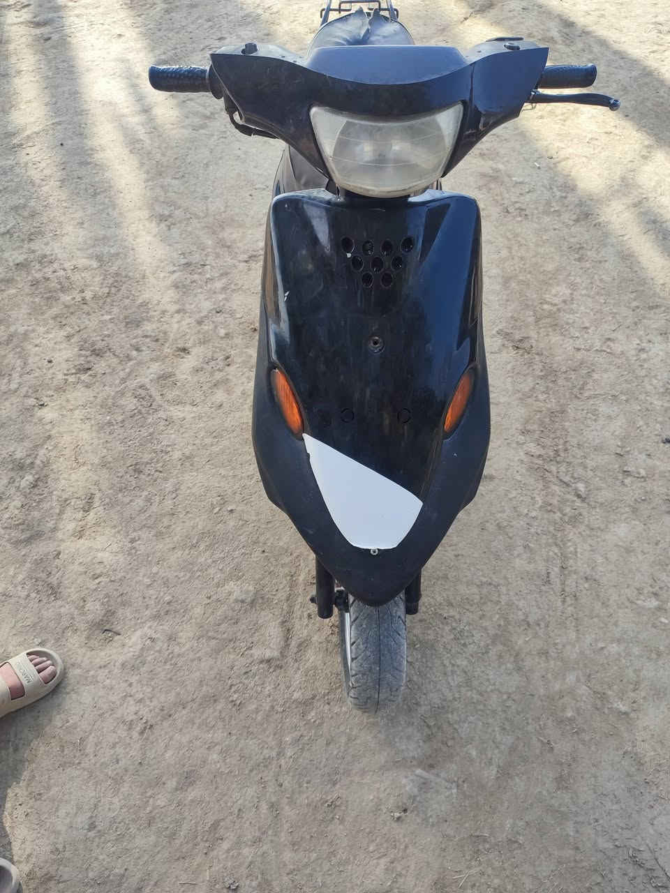 السلام عليكم دراجة بيجي اي نقص مابيهة شغالة شاصي مكفول مكانهة ابرميثة مكلف بل نشر خاص ماموجود تصل ***********السعر 200وبيهة مجال
