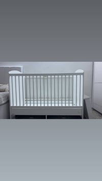 للبيع • أثاث أطفال • ديكور أطفال