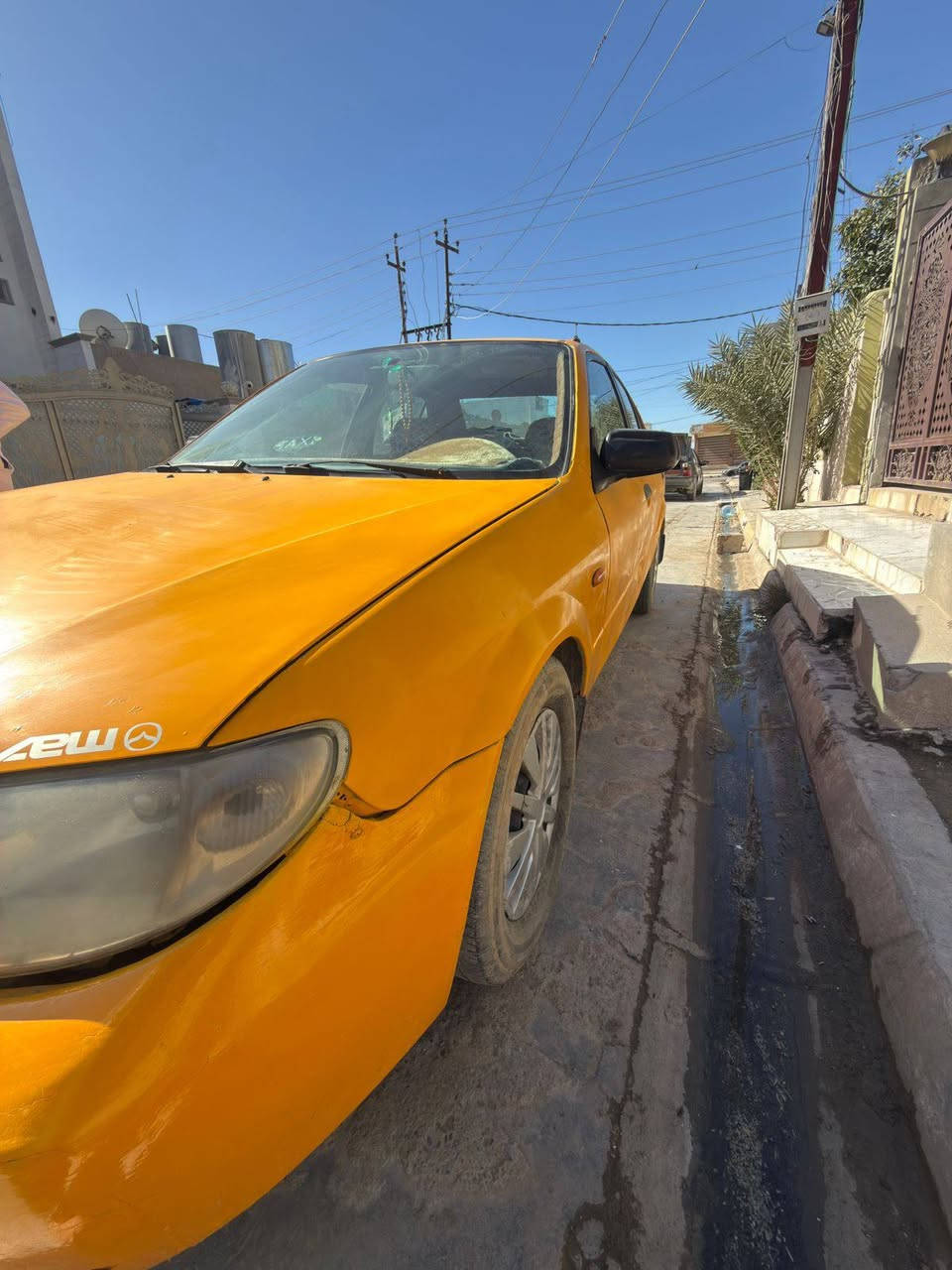 السلام عليكم . مازدا ياباني موديل 2002 المكينه المرغوبه قطاره بصرف البانزين رقم كركوك الماني سنويه الماني وكاله عامه بسمي شرط كير ومحرك تدفئه يشتغل التبريد نقص بي ليك سعرها 40 وبي مجال رقم مبايل 
***********
