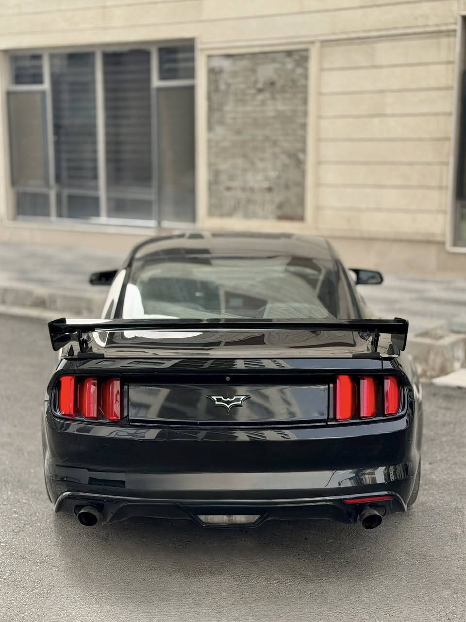 ب سعر البلاش فورد موستنك 2016
رقم بغداد  مميز الدولي باسمي تحويل ثاني يوم
كت شيلبي بل كامل اصلي 
مع دوسات هينسي 
سبايدر شيلبي 350 
لد عدسه اصلي زينون عيون الشيطان
السياره عليها ادامه بل كامل  من جميع النواحي
مكينة 6 سلندر بل جيس  
كير ومكينه بل جيس 
السياره عليها صوت  اكزوست يخبل نغمه طرب
داخلها جديد 
تايرات جدد 
علامه ضوئيه 
سستم صوت يخبل بل سياره 
 حادث السياره جدا سخيف 
بيها قطعتين كلير بامريكا 
وقطعتين صبغ بل عراق يعني 4 قطع صبغ اثر طخات
السيارة كلش حلوة بل حقيقه بل عافيه عل ياخذها   

 السعر 137 وبيها مجال للشراي 

مكاني بغداد الكرخ 

***********
