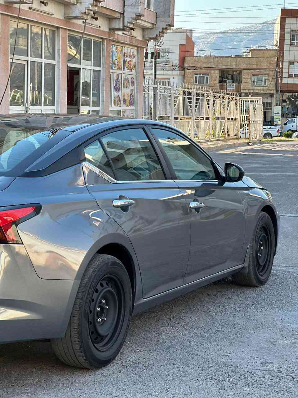 نيسان التيما S
موديل سياره 2024
ماصوفات S
سياره بي شير جملغ خلفي صبغ 
بدون دواخل بي جملغ خلفي مبدل من امريكي  باب امريكي ايرباكات كل سليمه   رقم شانصي موجود بل صور منشور  سياره موجوده عقره
رقم واتس اب 
***********
سعر سياره 123$ اكر, نينوى
