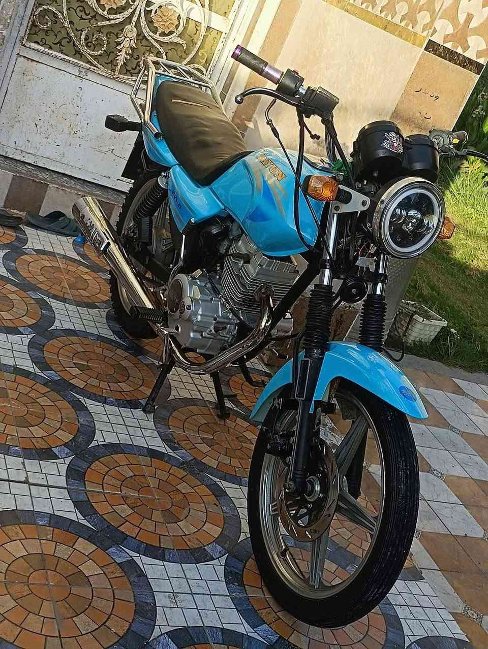 سلام عليكم عندي مريض ومستعجل كربلاء حي الحر السعر 300 

***********
