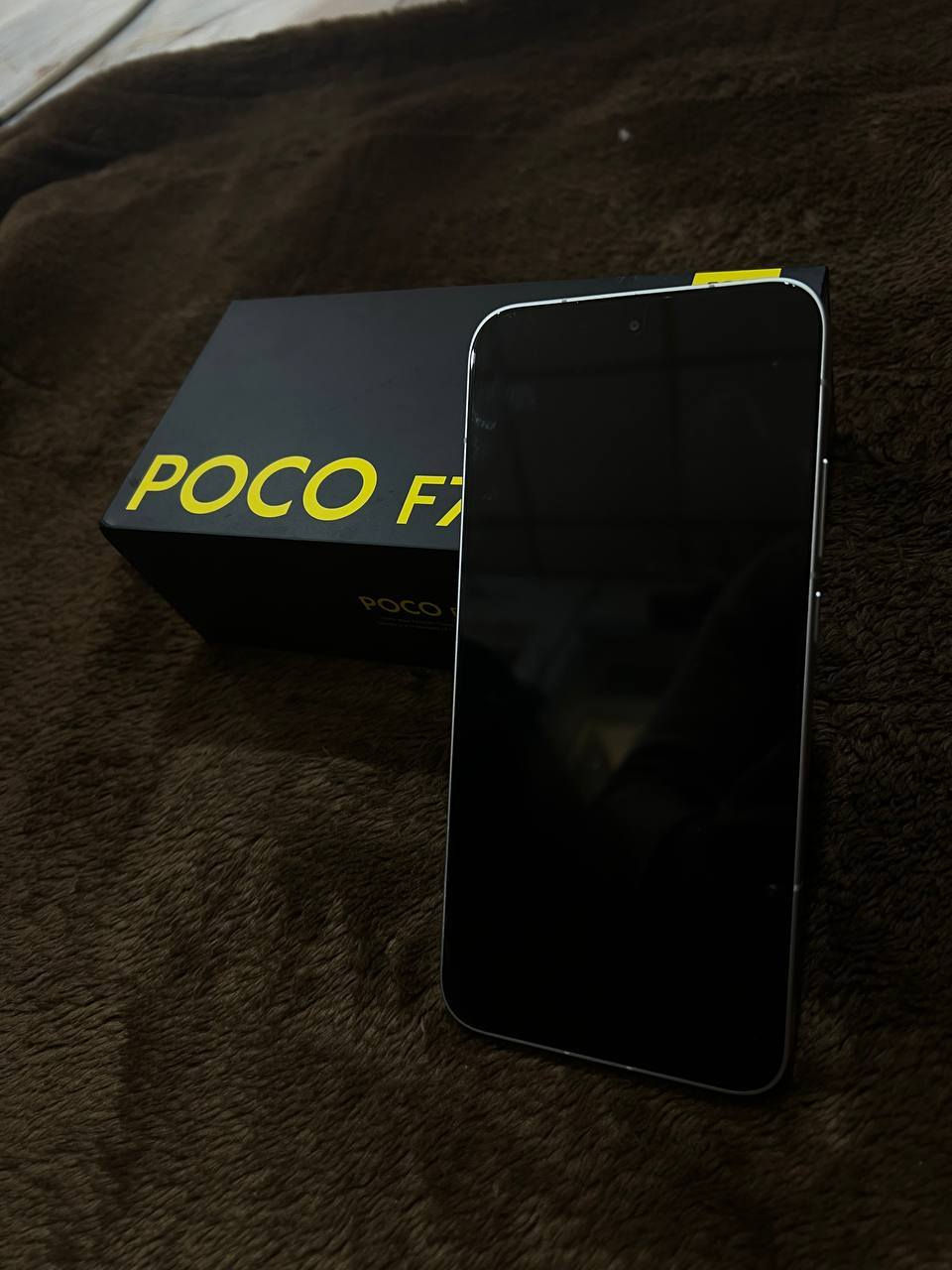 بوكو f7 ذاكره 256
ملحقاته كامله
بلادي ع وضع الشركه
السعر 425 وبي مجال بسيط
يتوفر خدمة توصيل لكل المحافضات


**إذا كنت صاحب هذا الإعلان وتريد حذفه لأي سبب، رجاءا أرسل رسالة إلى الدعم الفني**