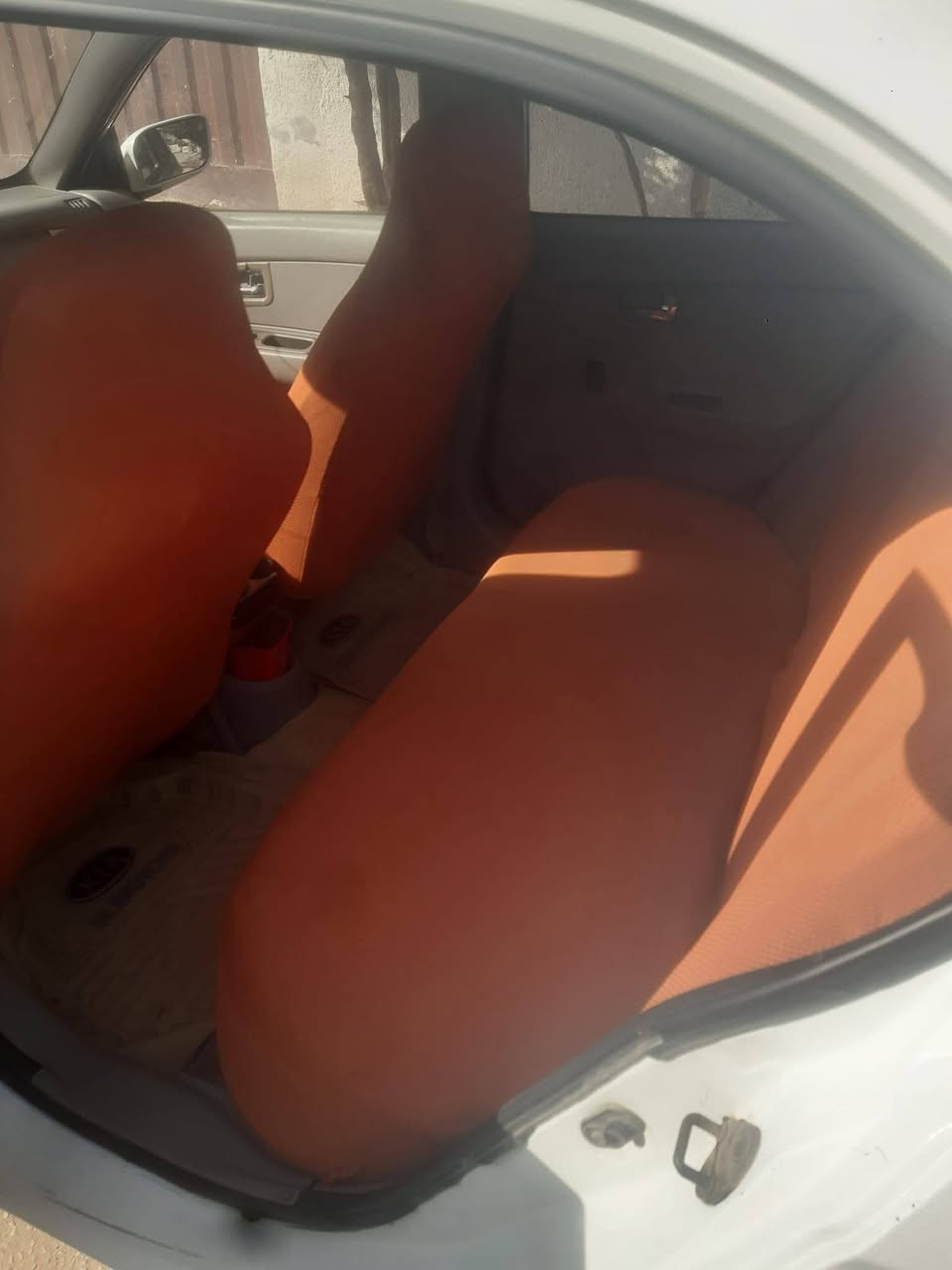 سلام عليكم اخون سياره اللبيع فاو صيني موديل 20013 رقم بغداد كير مكينه مكفول مكفوله من صبغ وضربه حداديه تخم تاير جديد.السعر 40ترهم مراوس. رقم ***********
