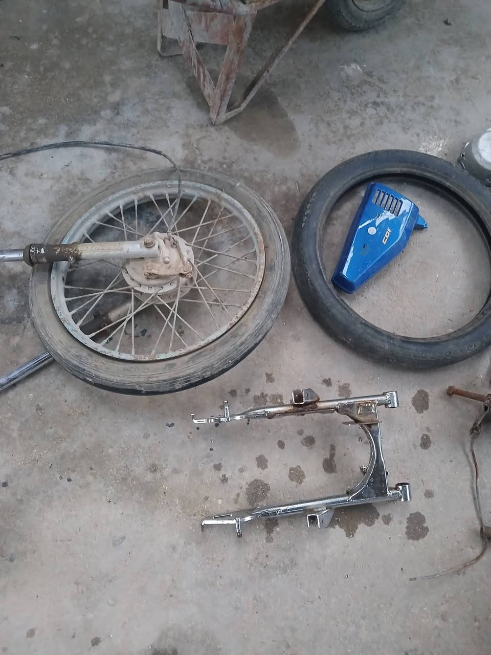 غراض مستخدمه🏍️& متوفر توصيل ✅
غراض بناسبه كلمن وسعره  وذا كلهن بعد ارخص 
مكاني بابل الحمزه الغربي الغزالي 
 واتساب ***********
