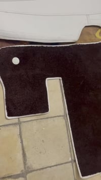 البيع  مكان بغداد جديده سعر 100 $ وبيهن مجال 07715983473