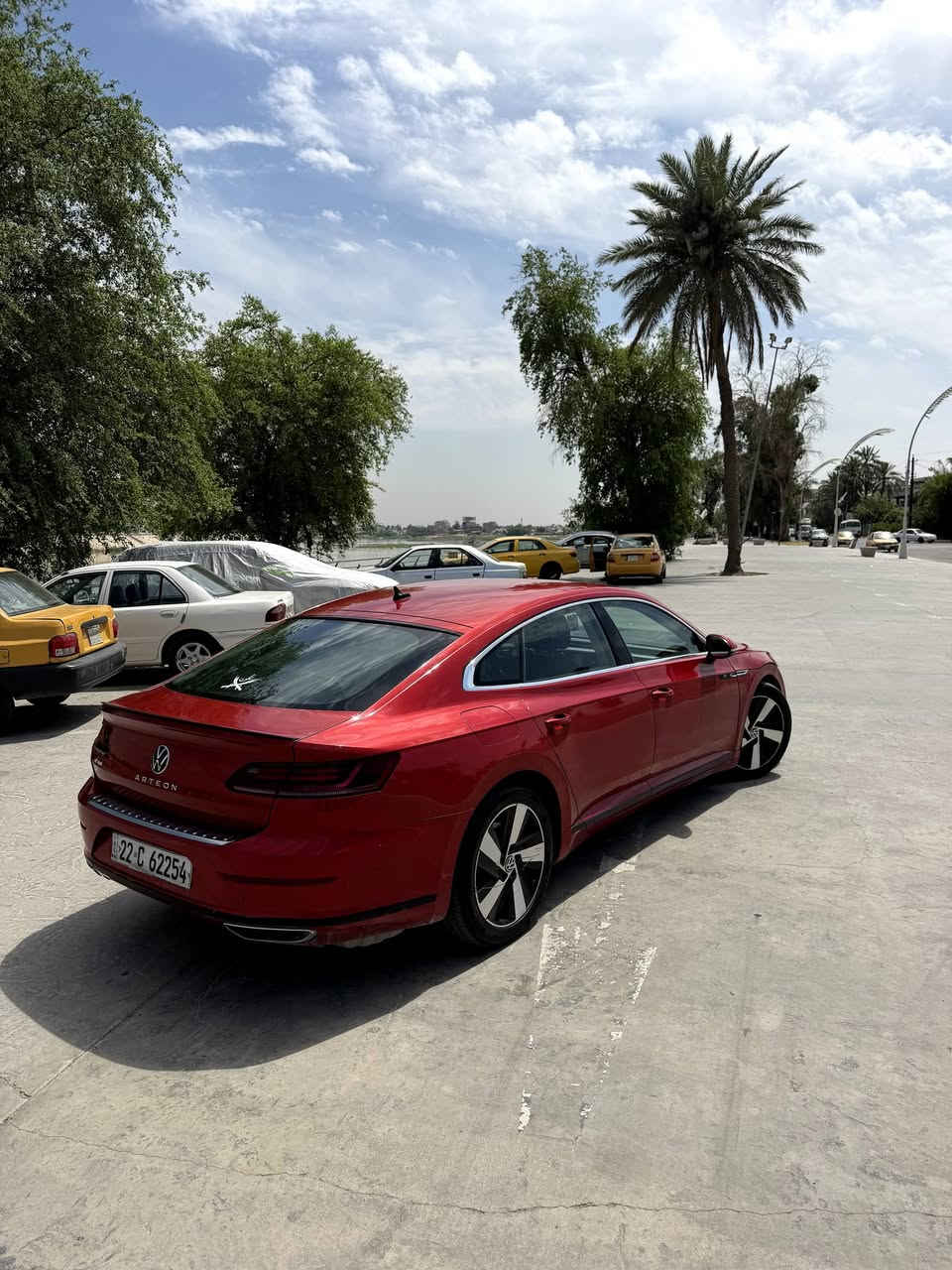 فولكس واكن ارتيون 2021
لون احمر مكينه 2000 تيربو صاروخ قويه واعتماديه نفس مكينه الكولف gti و كير 8 نمر السياره قويه و مرتبه بعد الماني و يمكم الحساب 
تبريد قطعتين تحكمات شاشه عدادات دجتل تدفئه بالكشنات رادارات نقاط عمياء تحديد مسار تحكم بالشاشه بالايماءات لايتات زنون بلادي 5 وضعيات قياده
و باقي المواصفات المعروفه رقم اربيل باسمي 
السياره ماشيه 113 الف كيلو قابل للزياده 
حادثها سرقه من امريكا بدون ايرباك و هنا ابغداد صار بيها حادث بابين عكس السايق و صور الحادث بالمنشور 
السعر 147 ورقه و بيها مجال 
*********** متوفر اتصال و واتساب 
 ***********
