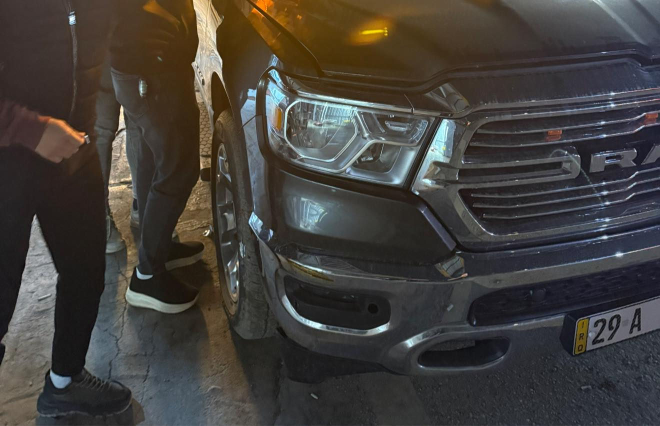 ❌🛑
السلام عليكم 
للبيع مازدات رام بيگ هورن اصليات بلادي مع گلوبات زنون خطين منظومة كاملة
السعر والتفاصيل الرجاء الاتصال على 
***********
