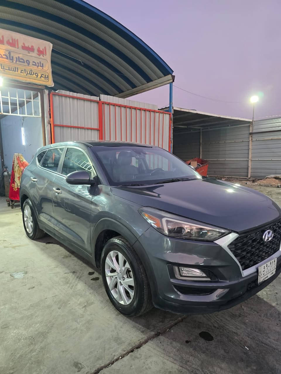 السلام عليكم مكلف بلنشر الي حب يتواصل ويه صاحب السياره توسان وارد أمريكي موديل ٢٠١٩ الحادث جاملغ مبدل وبنيد نفسه بس صبغ محرك جي دي اي ٢٤٠٠ ماشيه ١٣٠ شاشه وتحكمات وحساسات وهوايه بيها مواصفات السعر ١٥٥وبيها مجال الطيبين مكان سياره بغداد ولاستفسار على رقم صاحب السياره *********** جواد
