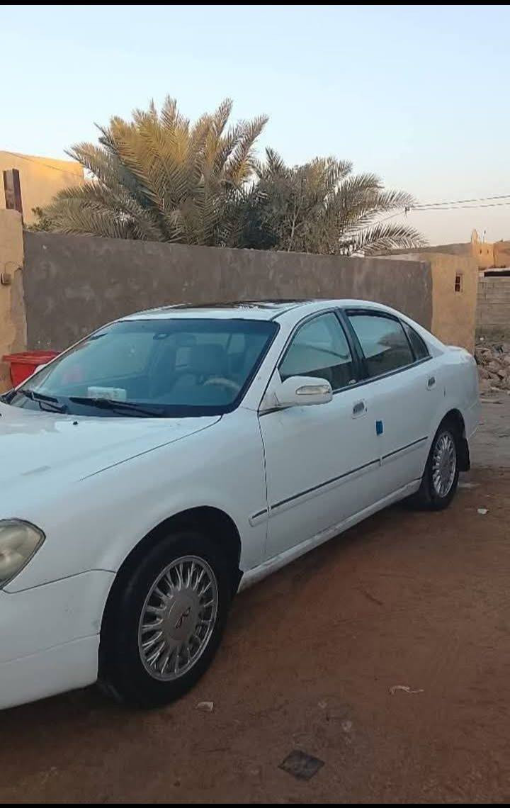 السلام عليكم للبيع شيري أستره 2013 رقم بغداد گير ومحرك مكفولات صبغ بلادي السنويه مجدده 29 محرك 2000 تبريد شغال راعيها بلحله _المحاويل السعر 42 وبيها مجال رقم الهاتف***********
