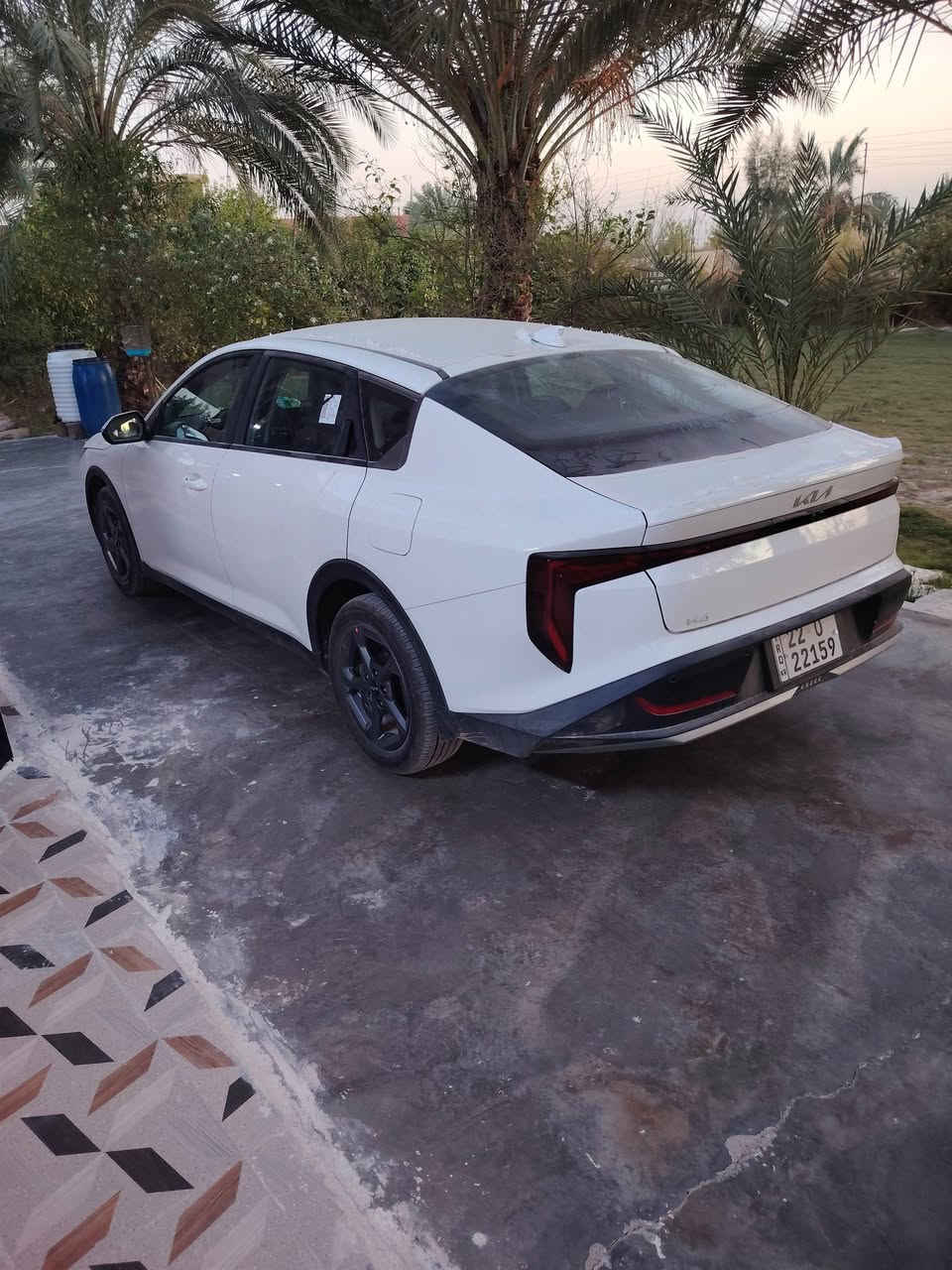 سلام عليكم k4 للبيع موديل 2025 
زيرررو صفر 

كK4   موديل 2025.     سعر 180 او بيه مجال شي بسيط 

محرك 1600

رقم اربيل تريد تحويل تريد وكاله

مواصفات

تبريد قطعتين

شاشه متصله

حساس امامي خلفي

سياره مكفولة من كلشي..زيرررو صفر

***********

مكاني بغداد قضاء المدائن سلمان باك

الشراي يتصل
