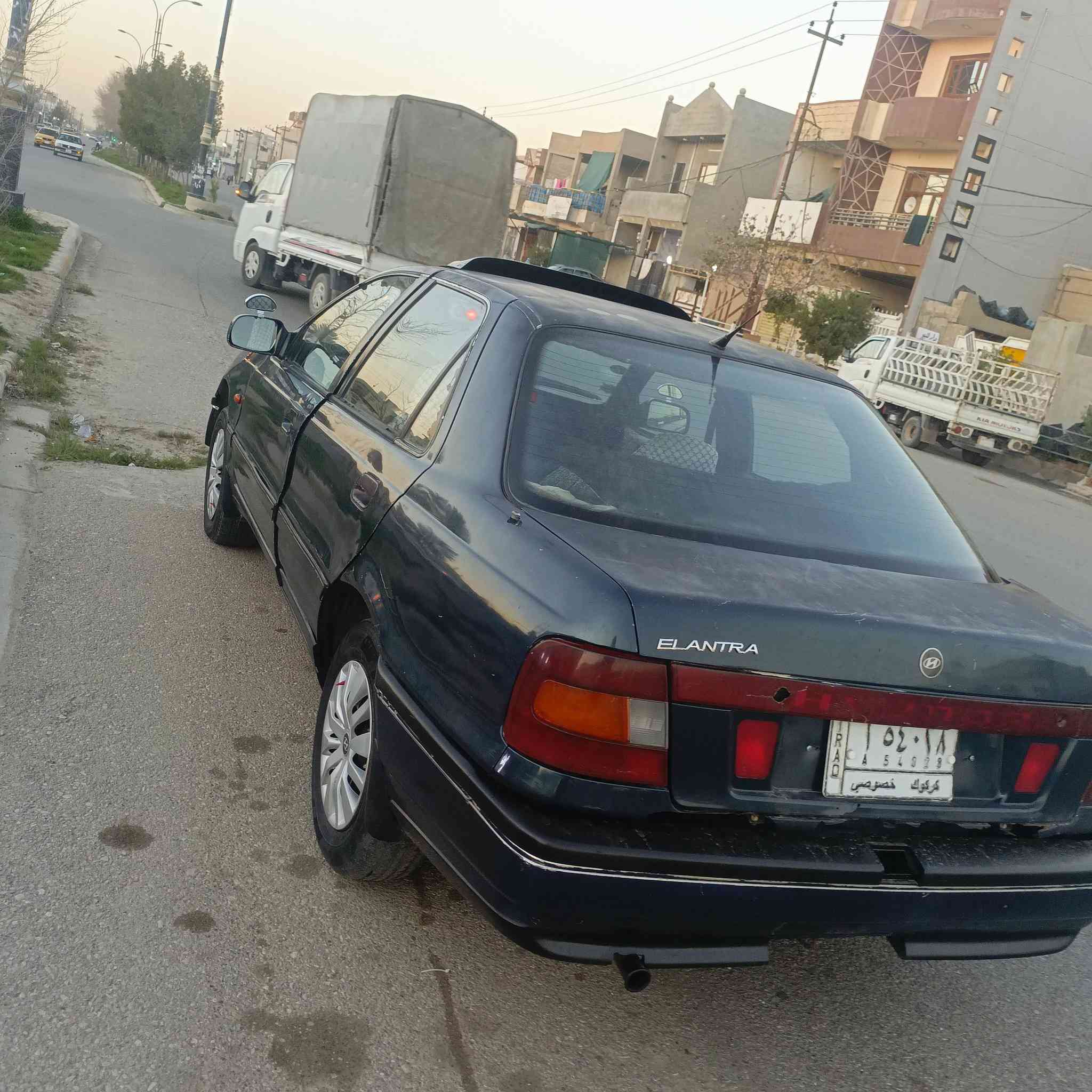 للبيع هونده الانترا موديل 1992 مشروع وطني لحد 2028 شرط التحويل والوكاله كير ومحرك بلشرط جامات كهرب منضومه تبريد بيها نواقص تخم تاير جديد باتري جديد صدر امامي جديد السياره جديده مال جني عنوان السياره في كركوك السعر 23 ومجال قليل بيع سريع ومستعجل مكلف بلنشر
***********
