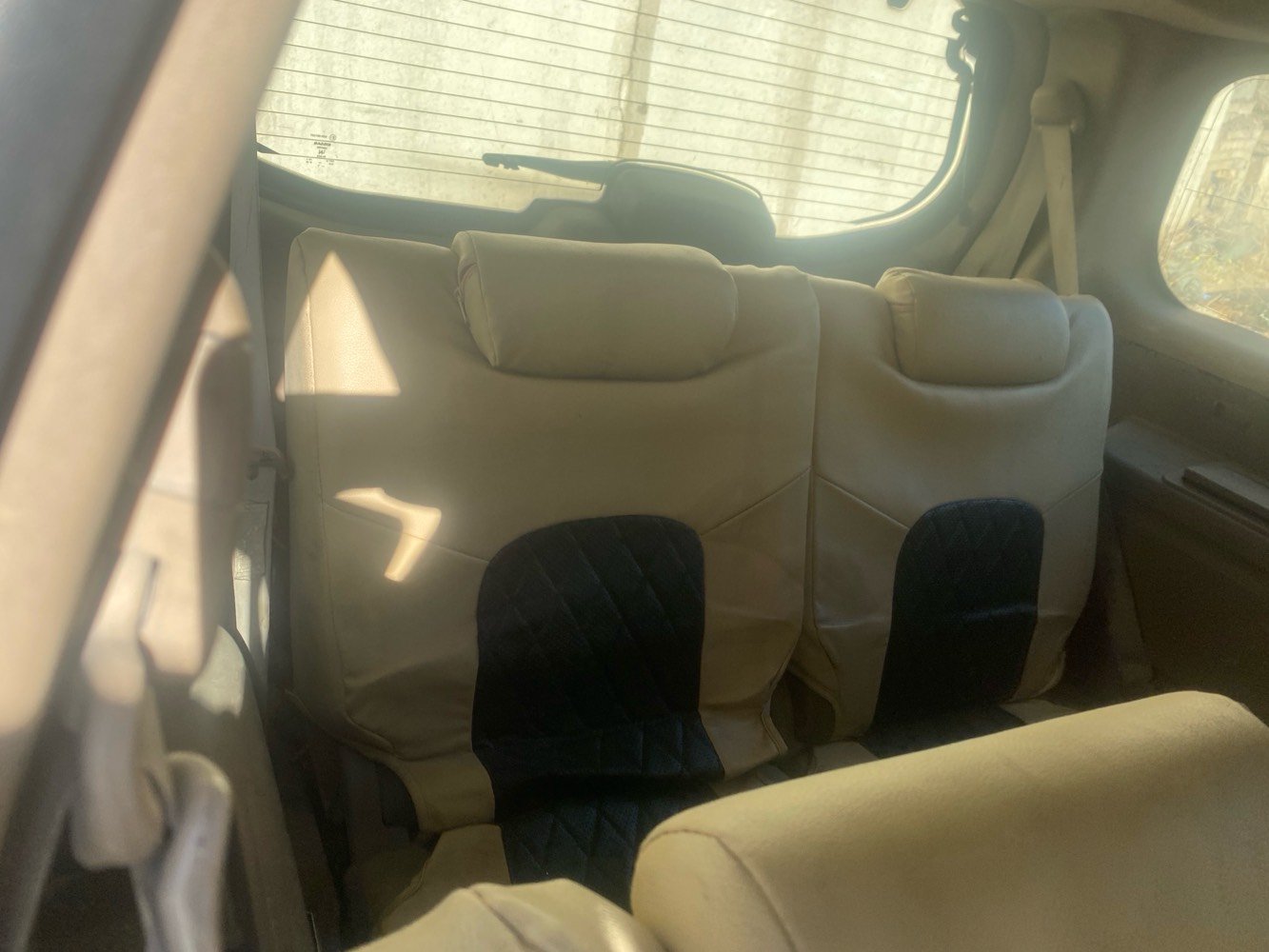 🚗 للبيع – نيسان بايفندر 2007

* اللون: رصاصي
* قير: أوتوماتيك
* السيارة باسمي وجاهزة لنقل الملكية.
* بيها قطع صبغ بسبب أثر جراد.
* المحرك يحتاج تبديل كازكيت.
* البوري مال التبريد مكسور، والسيارة تنباع بدون مراوح التبريد.
* البيع على عطلة وبحالتها الحالية.
* السعر: 61 ورقة.

📍 العنوان: بغداد – الغزالية

📞 للتواصل: ***********