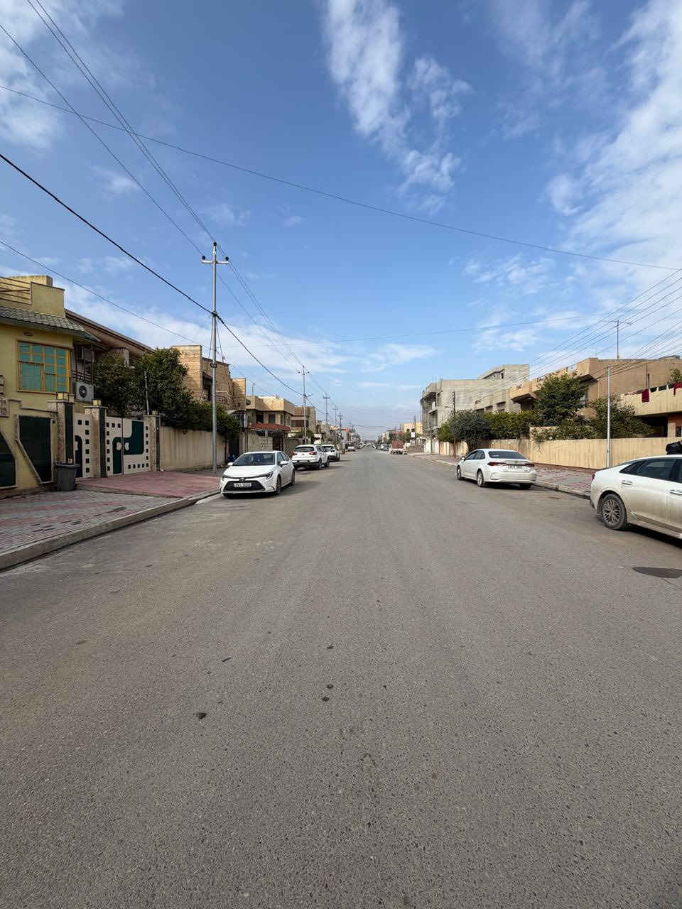 ♦️عروض♦️#مكتب مؤيد العلاف _ للعقارات ✔️

🔶 دار  للبيع حي المهندسين    🔶                                  

🔶طابق ونص بناء قديم

الموقع مميز شارع 20   )
 
المساحة : 306 م 

الواجهه :15 م 

        🏛️مراجعة مكتب مؤيد العلاف للعقارات🏛️

او الاتصال على الارقام 

📱اسيا ***********
 
📱 اسيا ***********

📱كورك ***********

📱كورك ***********

عنوان المكتب / الموصل _ حي المهندسين مقابل فندق قصر نينوى   

📌نستقبل عروضكم العقارية على الماسنجر او الواتساب
