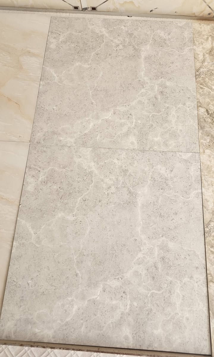 بسم الله، ماشاء الله..

بورسلين 60*60 شركة كارينو ضخامة 13 🔥💪
عدالة 100% 

متوفر لدى #معرض_المصطفى_للسيراميك

***********
***********

العنوان : واسط الزبيدية - شارع الحي الصناعي - معرض المصطفى للسيراميك 

سيراميك المصطفى
