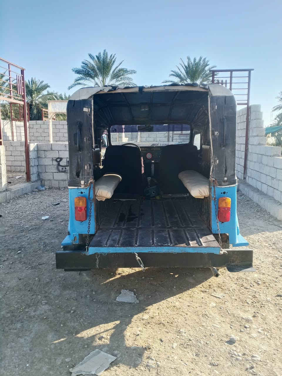 السلام عليكم زوبه للبيع بدون كير ومحرك ونجي دسكات اكسل ياباني
2500 وبيها مجال حك الجيه ***********
