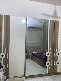 غرفة نوم • ٧ قطع • أضرار بسيطة