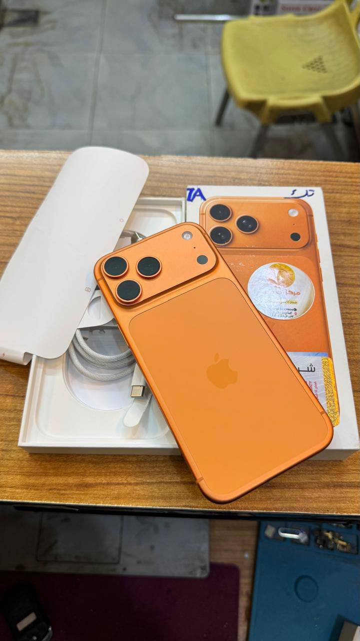 ايفون 17 برو ماكس 256
بطارية 100‎%‎
نضافة 100‎%‎
ابو شريحة الاصلي
ضمان فقط مفتوح من كارتون 
ضمان شركة باقي 11 شهر
السعر مناسب
***********
العنوان القطاع شارع السوك مجاور عوينات الكرار 
مركز الشمس
