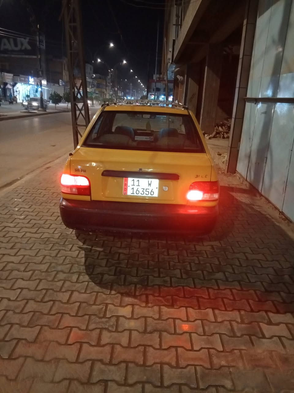 سلام عليكم سايبه موديل 15كير او مكينه حداديه تخم تاير شواصي جدد كله جديد سياره مصفره هيه او غرامات تحويل مباشر السعر 35اوبيه مجال ***********
